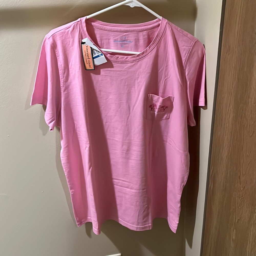 XL Vineyard Vines Pink Pocket Tee WITH TAGS- NEW